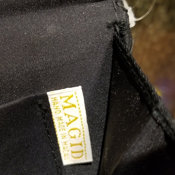 Gorgeous hand beaded evening Bag made in Macau - Picture 4 of 5